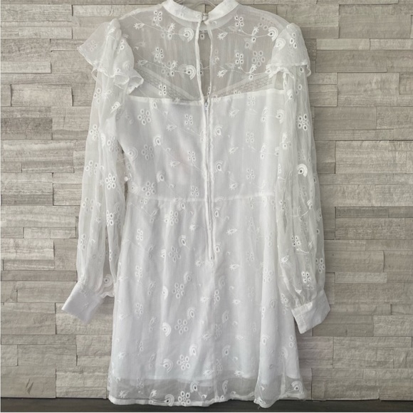 NWT ModCloth Seeing Eye to Eyelet Sheer Long Sleeve Lace Dress - Picture 4 of 8